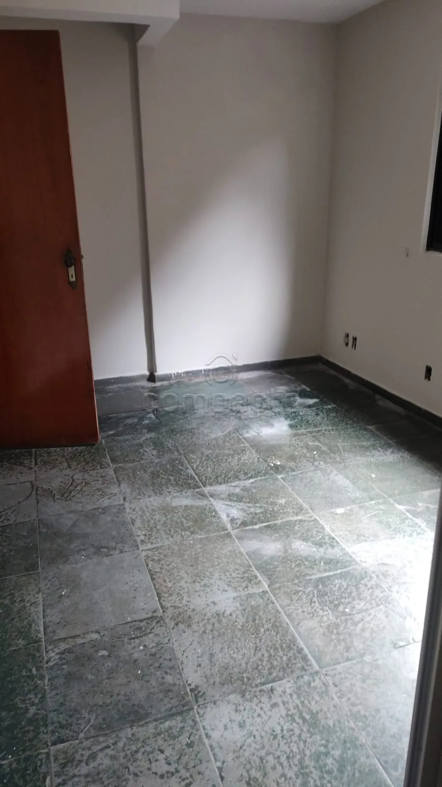 Alugar Casa / Padr&atilde;o em S&atilde;o Jos&eacute; do Rio Preto R$ 1.500,00 - Foto 7