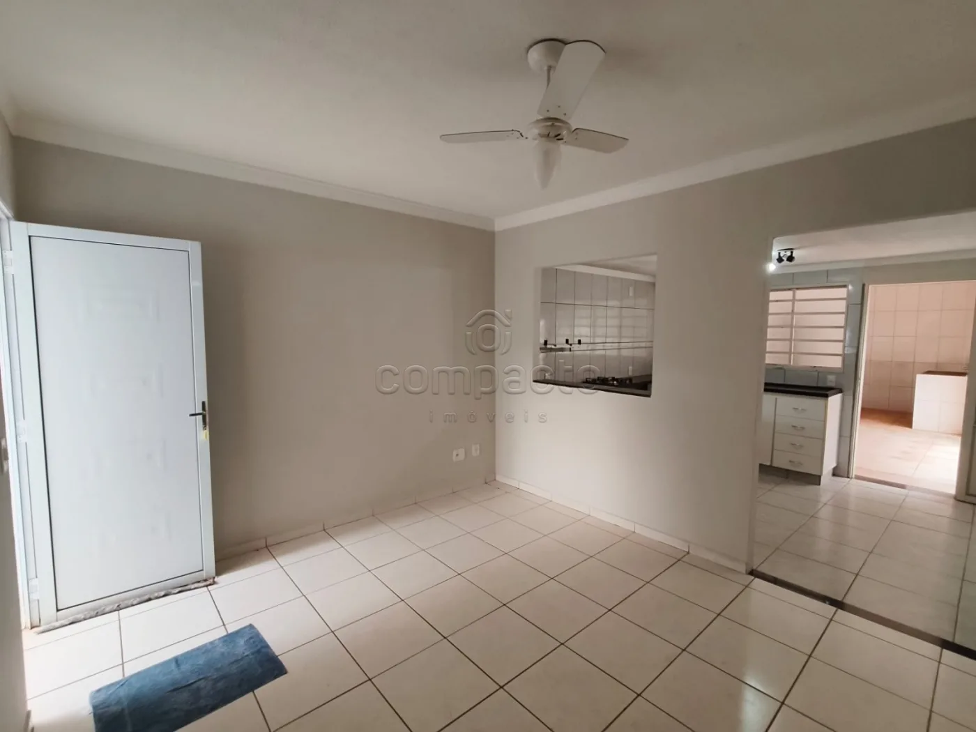 Alugar Casa / Condom&iacute;nio em S&atilde;o Jos&eacute; do Rio Preto R$ 1.900,00 - Foto 1