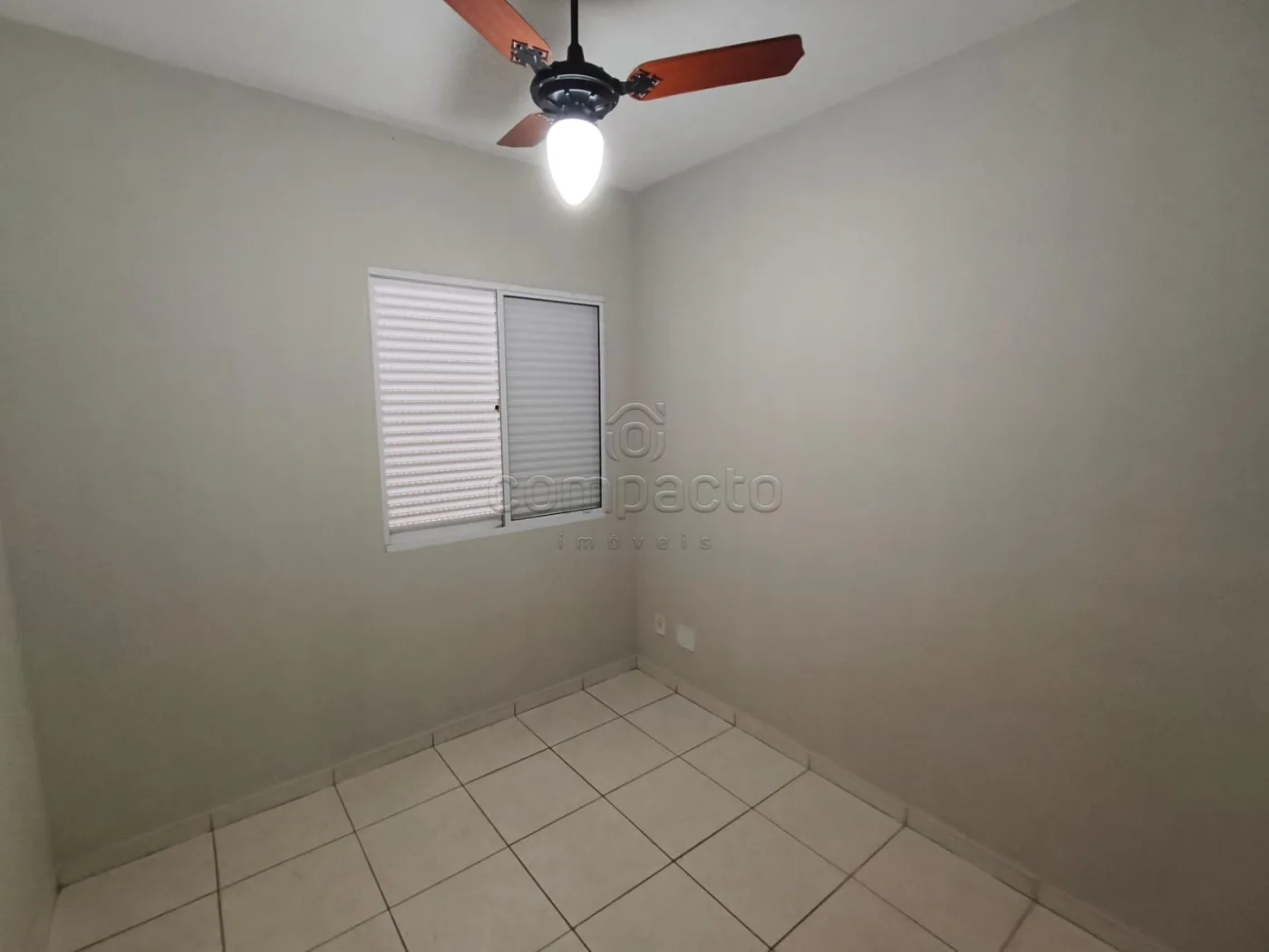 Alugar Casa / Condom&iacute;nio em S&atilde;o Jos&eacute; do Rio Preto R$ 1.900,00 - Foto 8