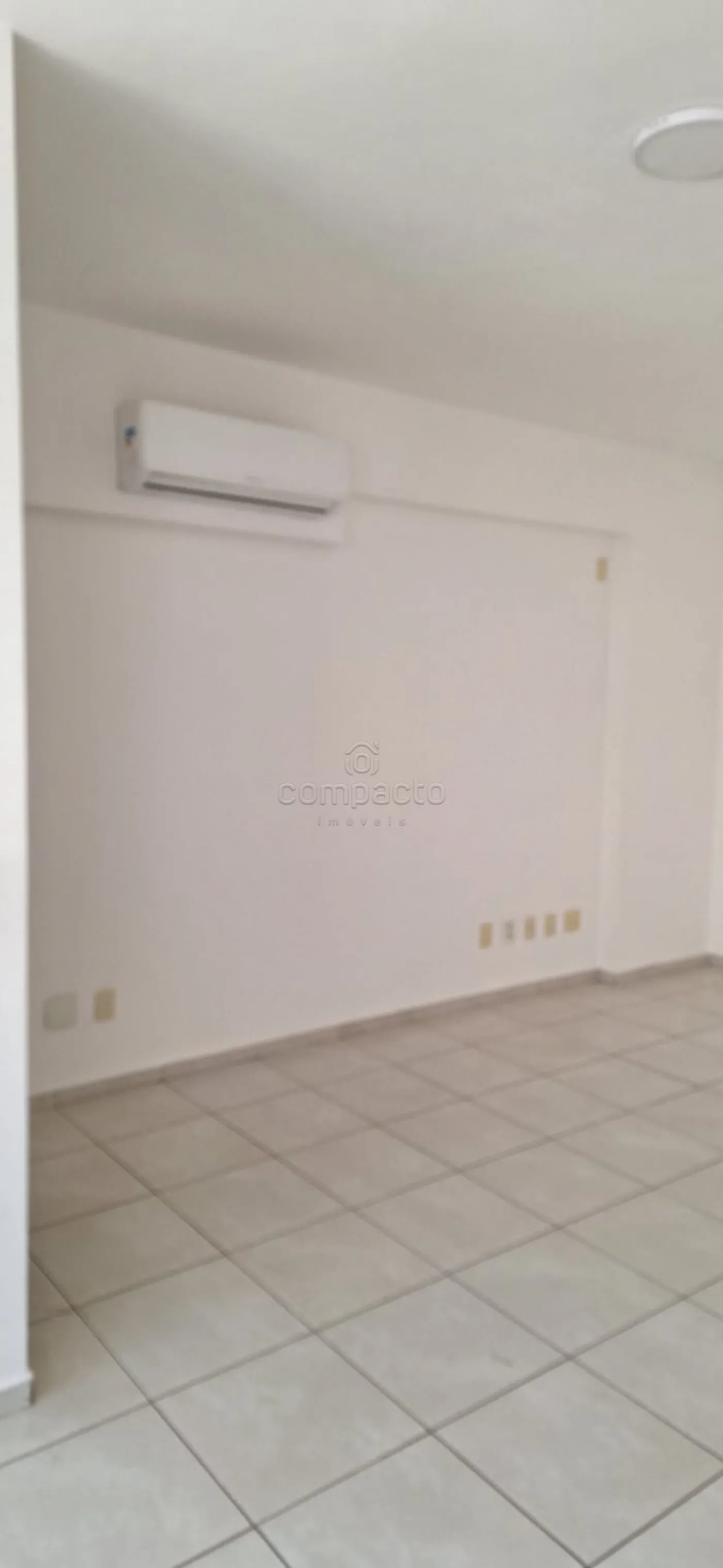 Alugar Comercial / SalaLoja Condom&iacute;nio em S&atilde;o Jos&eacute; do Rio Preto R$ 1.800,00 - Foto 5