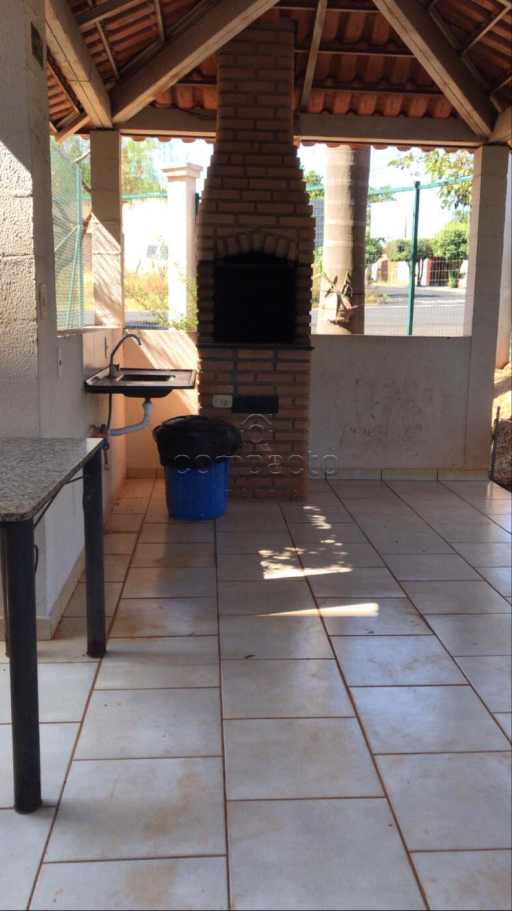 Comprar Apartamento / Padr&atilde;o em S&atilde;o Jos&eacute; do Rio Preto R$ 165.000,00 - Foto 15