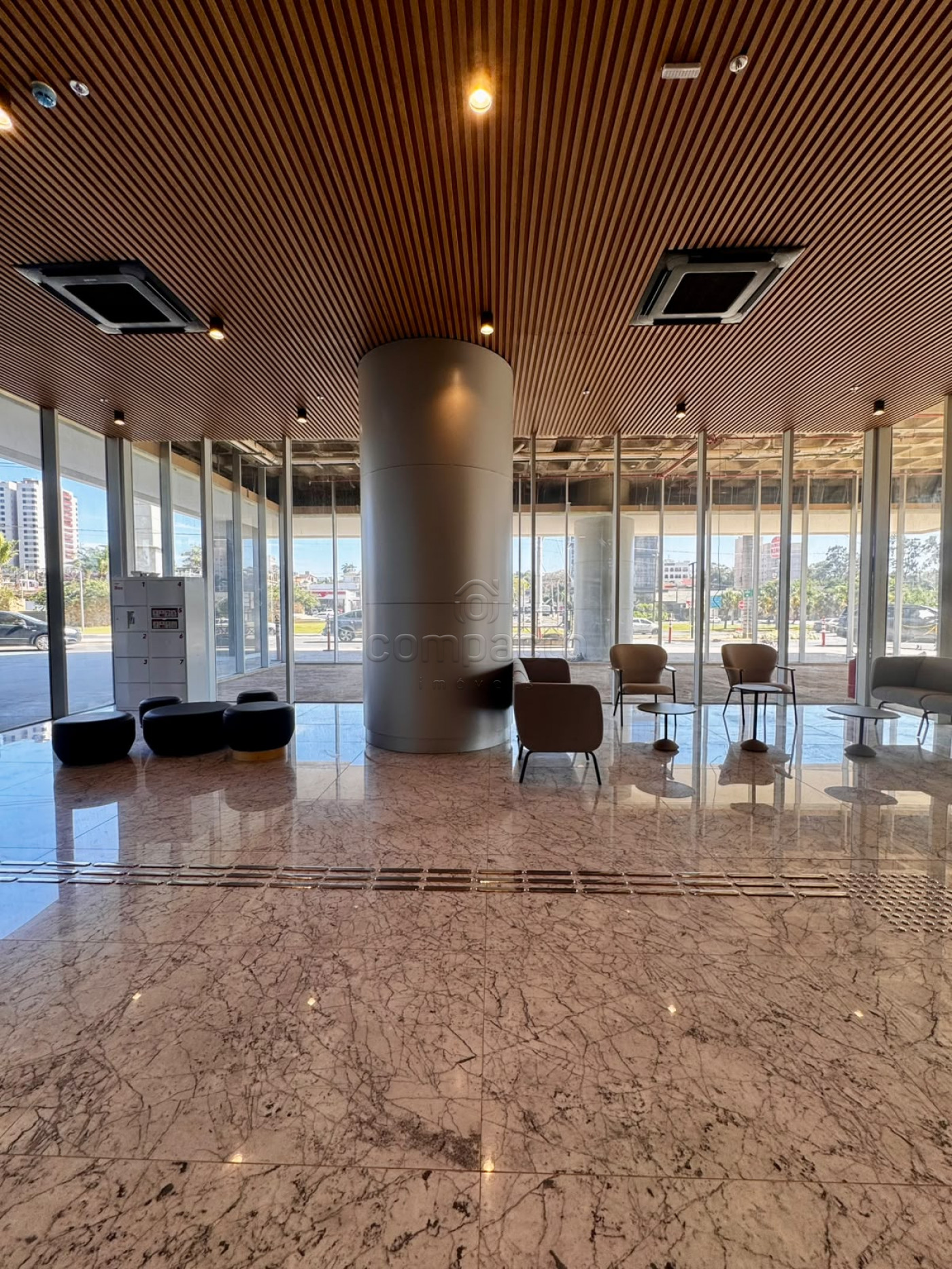 Alugar Comercial / SalaLoja Condom&iacute;nio em S&atilde;o Jos&eacute; do Rio Preto R$ 22.800,00 - Foto 23