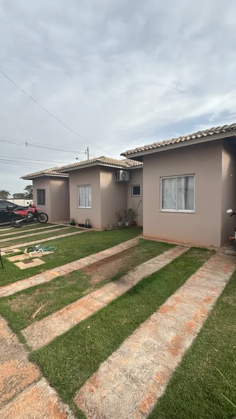Bady Bassitt Garden RNI Casa Locacao R$ 1.300,00 Condominio R$330,00 2 Dormitorios 2 Vagas Area do terreno 100.00m2 