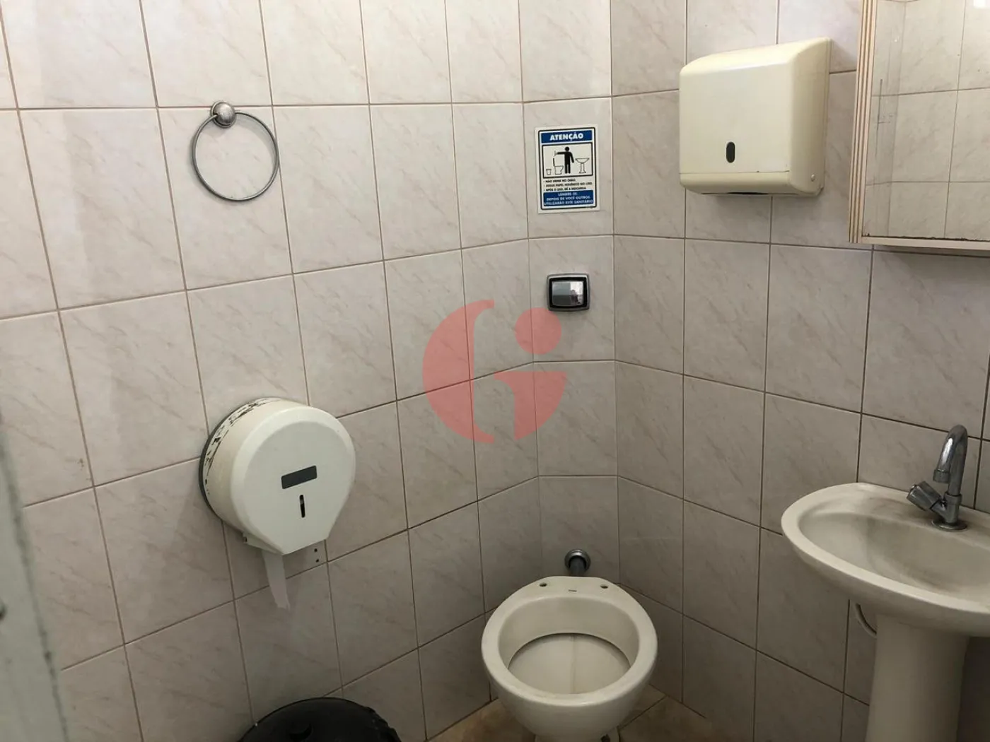 Comprar Comercial / Casa em S&atilde;o Jos&eacute; dos Campos R$ 790.000,00 - Foto 23