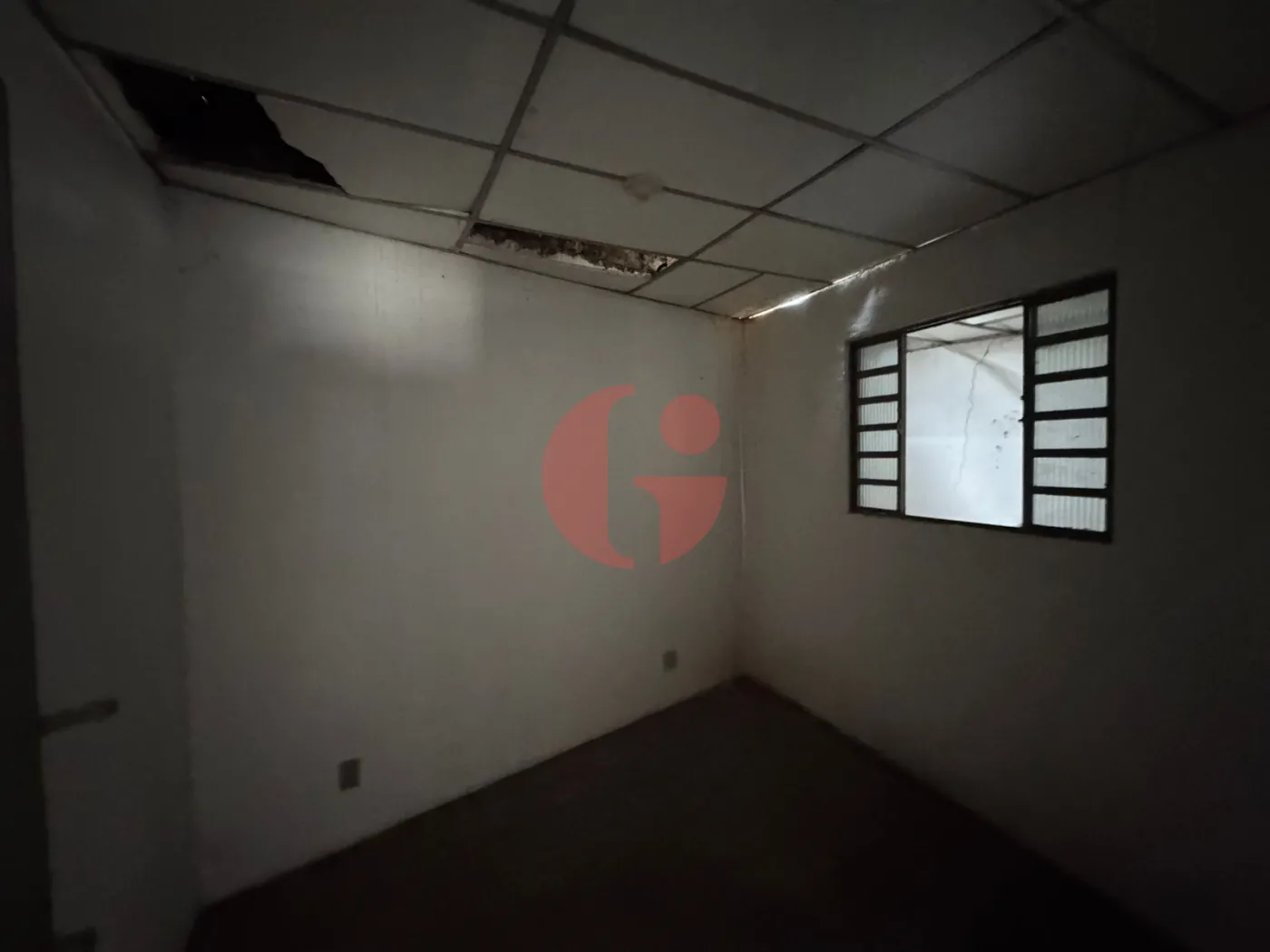 Alugar Comercial / Galp&atilde;o em S&atilde;o Jos&eacute; dos Campos R$ 5.000,00 - Foto 10