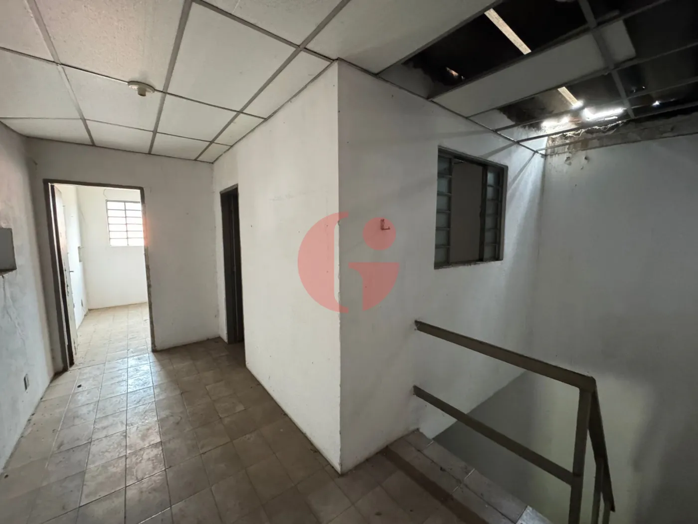 Alugar Comercial / Galp&atilde;o em S&atilde;o Jos&eacute; dos Campos R$ 5.000,00 - Foto 6
