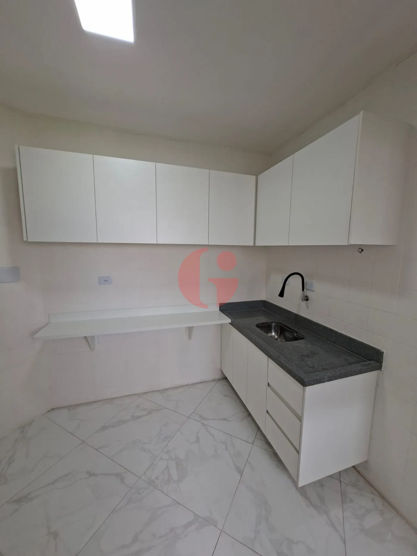 Alugar Apartamento / Padr&atilde;o em S&atilde;o Jos&eacute; dos Campos R$ 2.700,00 - Foto 2