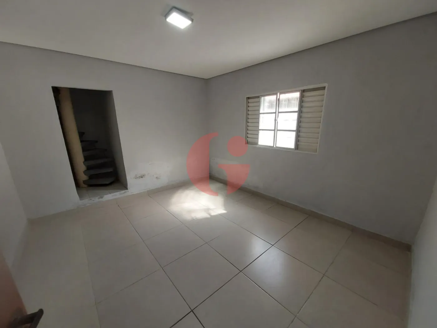 Alugar Casa / Padr&atilde;o em S&atilde;o Jos&eacute; dos Campos R$ 2.800,00 - Foto 6