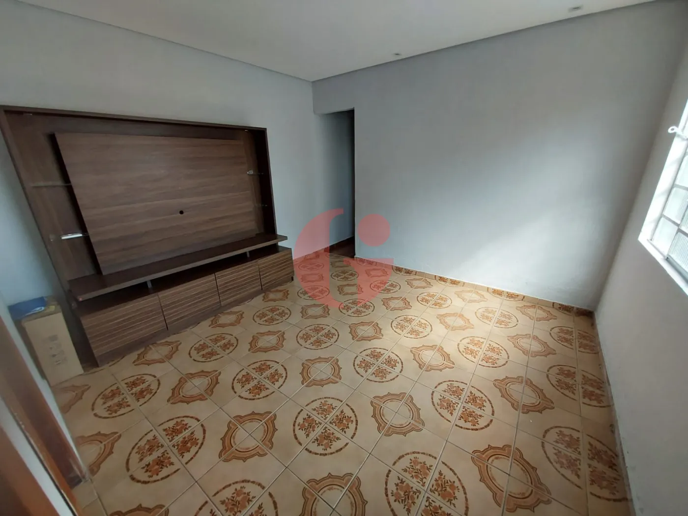 Alugar Casa / Padr&atilde;o em S&atilde;o Jos&eacute; dos Campos R$ 2.800,00 - Foto 2