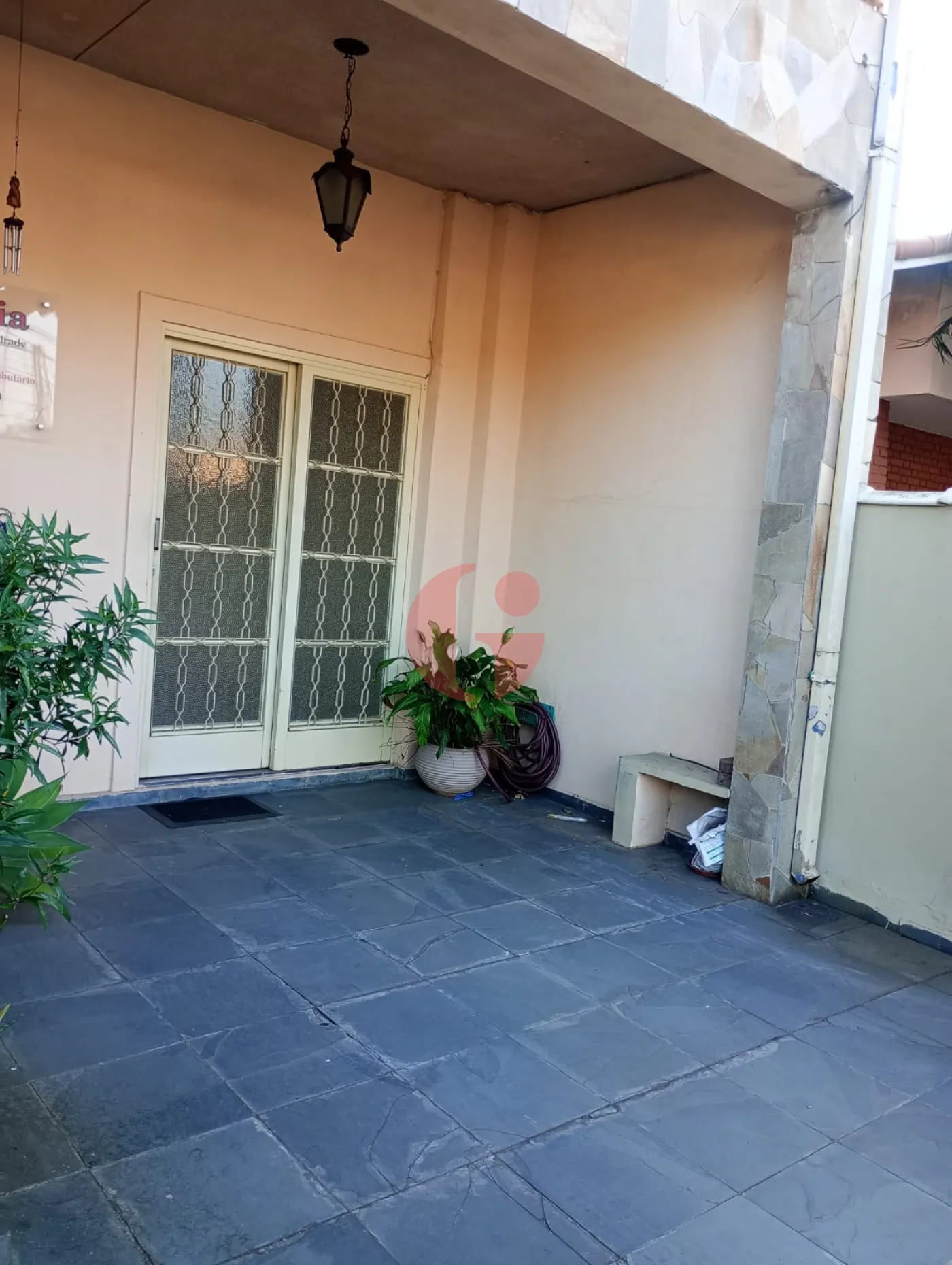 Alugar Casa / Padr&atilde;o em S&atilde;o Jos&eacute; dos Campos R$ 3.250,00 - Foto 2