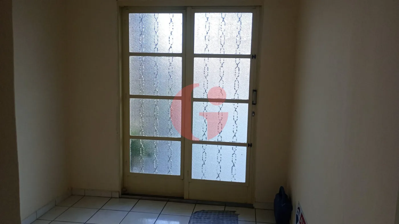 Alugar Casa / Padr&atilde;o em S&atilde;o Jos&eacute; dos Campos R$ 3.250,00 - Foto 9