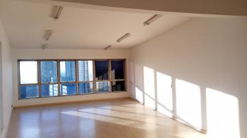 Sao Jose dos Campos Centro Comercial Venda R$280.000,00 Condominio R$597,48  1 Vaga 