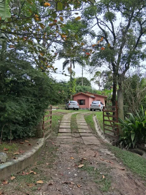 Sao Jose dos Campos Santana Rural Venda R$1.200.000,00 3 Dormitorios 5 Vagas Area do terreno 2500.00m2 Area construida 340.00m2
